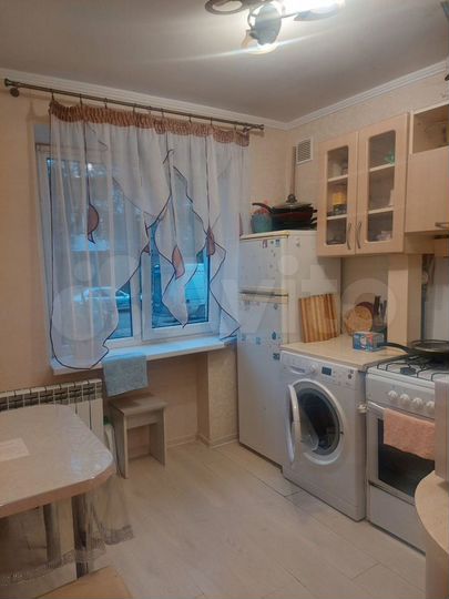 2-к. квартира, 48 м², 1/5 эт.