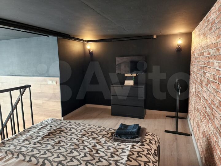 2-к. квартира, 38 м², 1/17 эт.