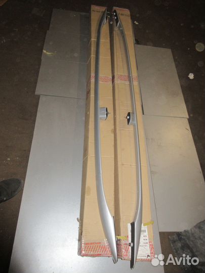 Рейлинг крыши левый Ssang Yong Rexton 12-14