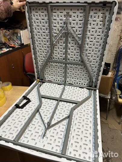 Стол пластиковый складной - чемодан 180*74*74