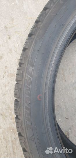 Triangle PL01 225/40 R18 92