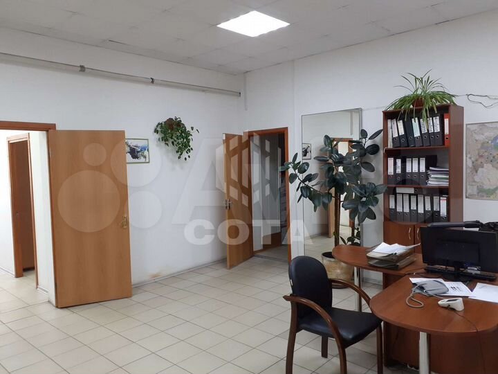 Сдам офисное помещение, 241.1 м²