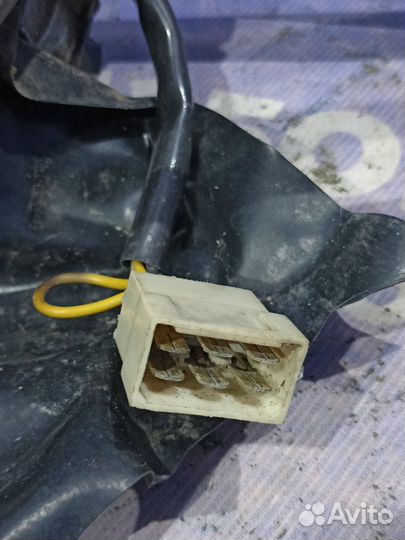 Трапеция дворников Ваз Лада 2110 седан 2111 2008