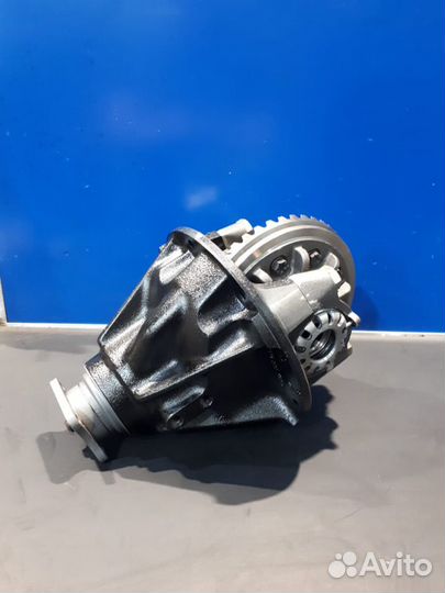 Редуктор Defender передний / задний 110/130