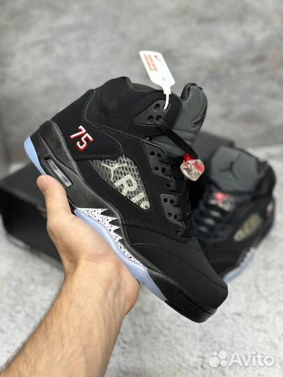 Кроссовки Nike Air Jordan 5 черные