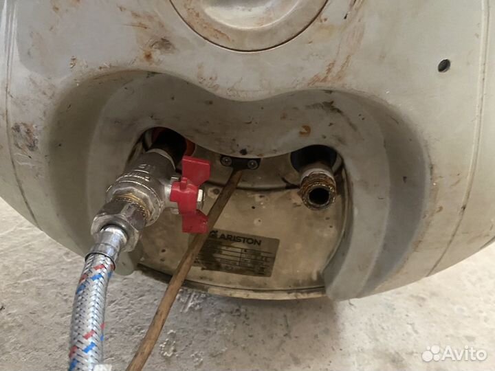 Бойлер водонагреватель 100 литров ariston