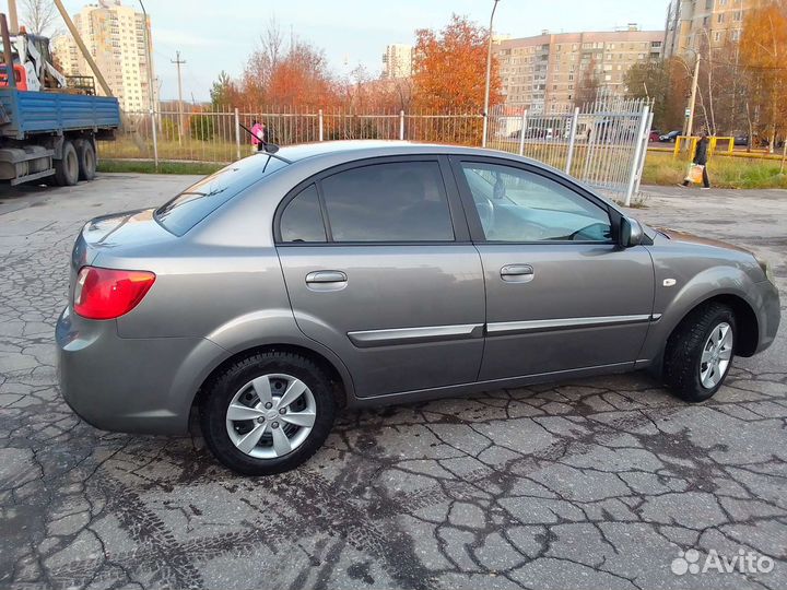 Kia Rio 1.4 МТ, 2011, 180 000 км
