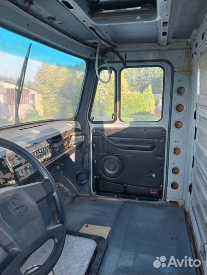 ЗИЛ на запчасти или под востоковедения