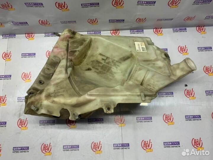 Бачок омывателя Chevrolet TrailBlazer