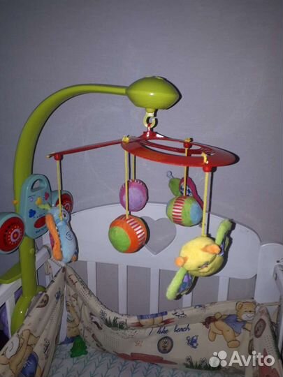 Мобиль на кроватку taf toys