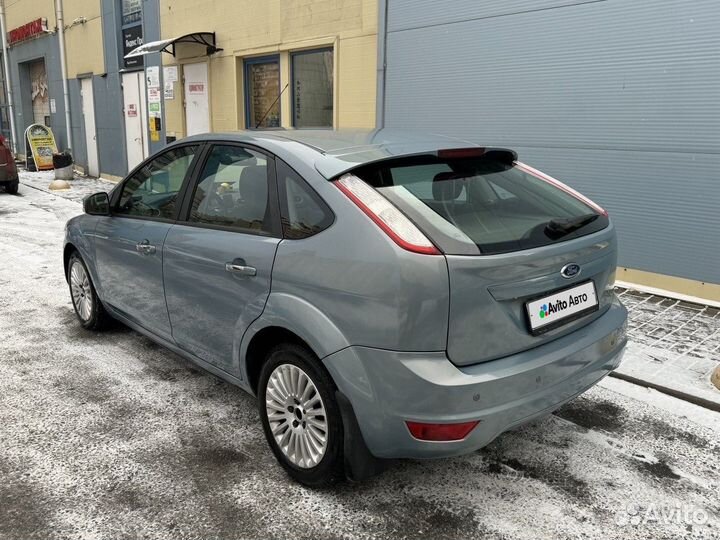 Ford Focus 1.6 AT, 2010, 120 000 км