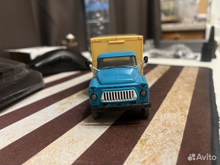 Гзса-3704 (хлебовозка) со следами эксплуатации