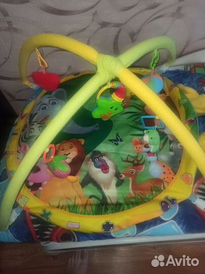 Развивающий коврик