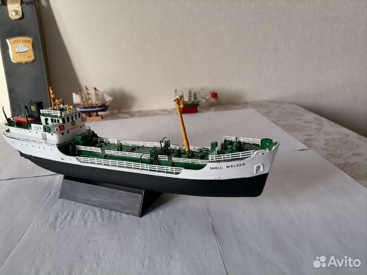 Модель готовая английский танкер шел велдер