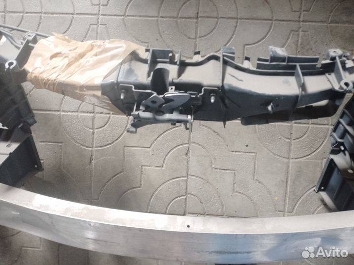 Панель передняя Mercedes W245