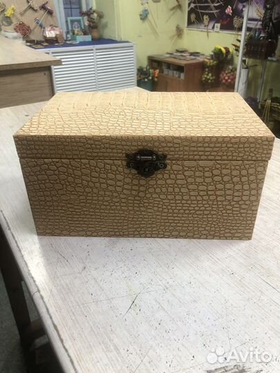 Шкатулка сундук