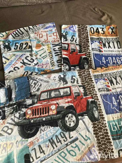 Детское одеяло и подушки