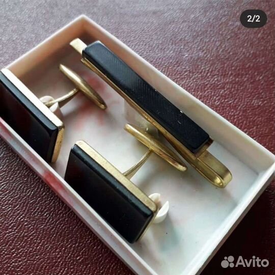 Запонки и зажим для галстука