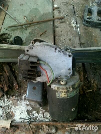 Мотор стеклоочистителя, трапеция ауди 100