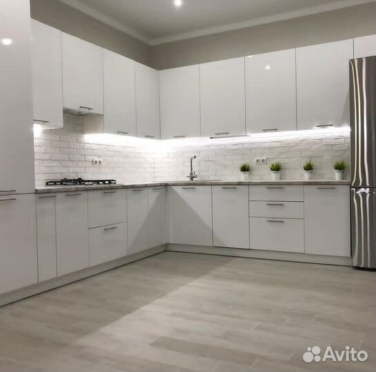 Кухни глянец от Ульяновской фабрики