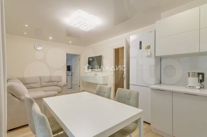 2-к. квартира, 55 м², 9/10 эт.