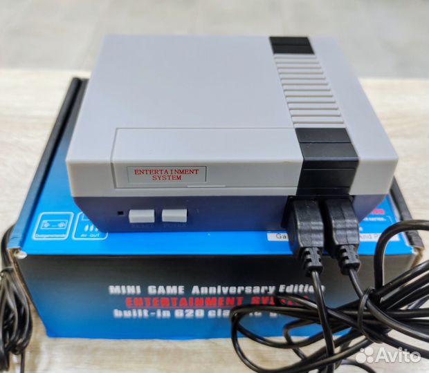 Игровая приставка 620 игр