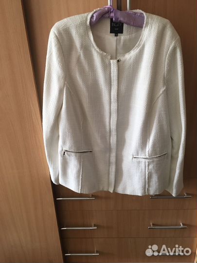 Жакет 56 размер приталенный на замке новый