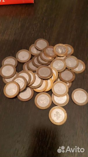 Юбилейные монеты