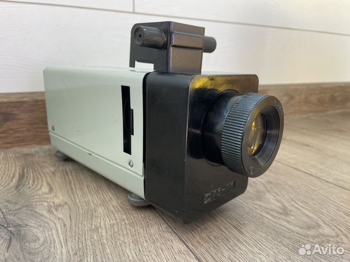 Диапроектор (фильмопроектор) Ф75-1М