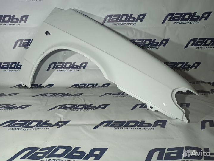 Крыло 2114 правое 