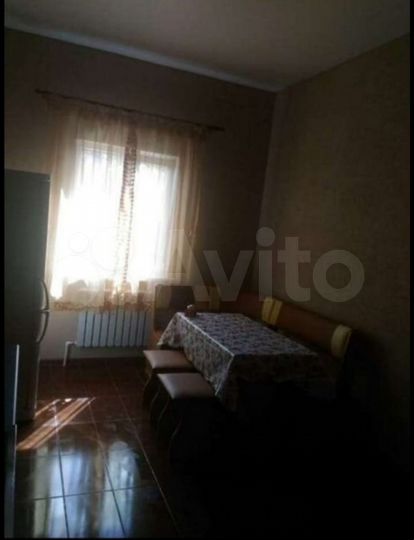 Комната 13 м² в 4-к., 2/2 эт.