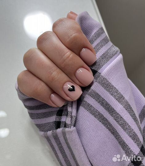 Маникюр/гель-лак