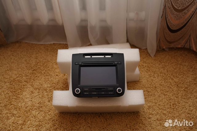 Аудиосистема RCD 550 для Volkswagen Touareg-новая