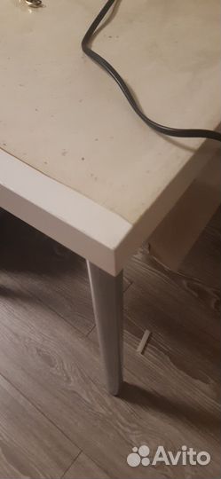 Столик IKEA белый икеа