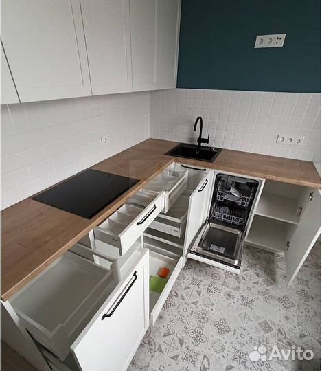 Кухонные гарнитуры