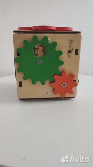 Деревянный развивающий куб