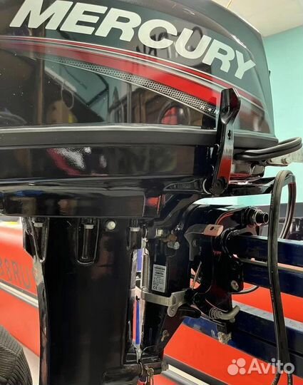 Лодочный мотор Mercury ME 30 E б/у