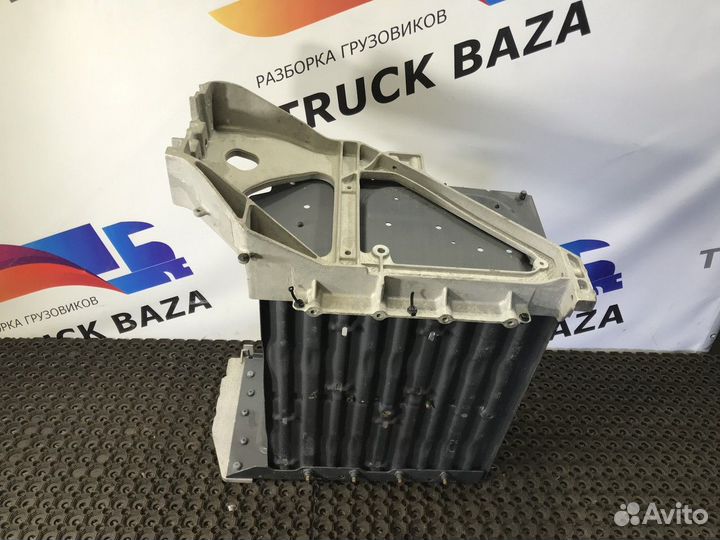 7422095787 Кронштейн ящика акб