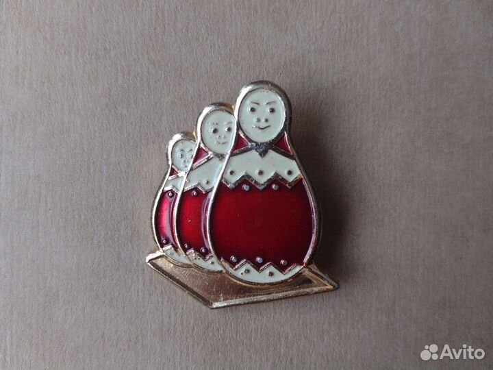 Значки СССР Три матрёшки русские. Красивые, редкие