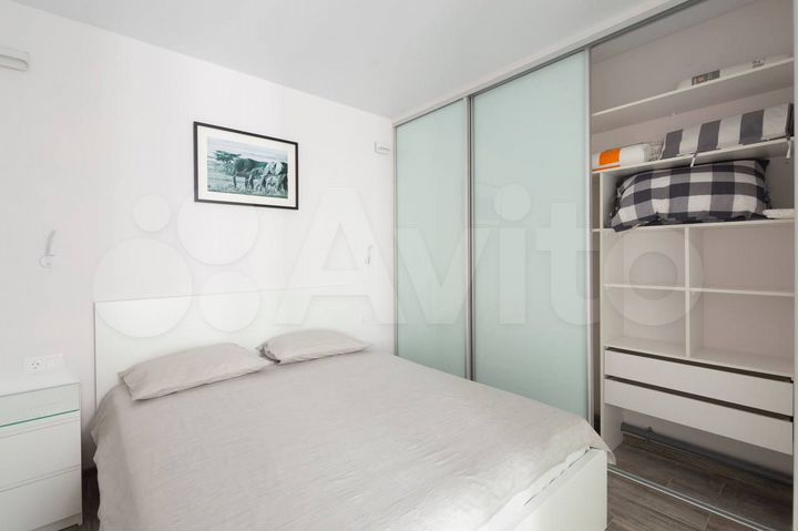 2-к. квартира, 55 м², 13/17 эт.