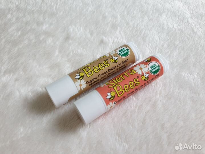 Бальзам для губ с маслом какао Sierra Bees с iherb