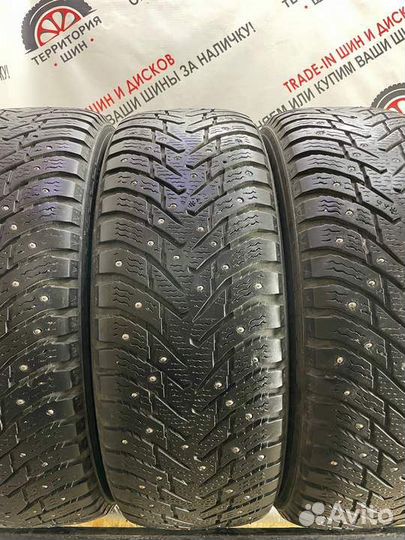 Nokian Tyres Hakkapeliitta 8 215/65 R16 102T