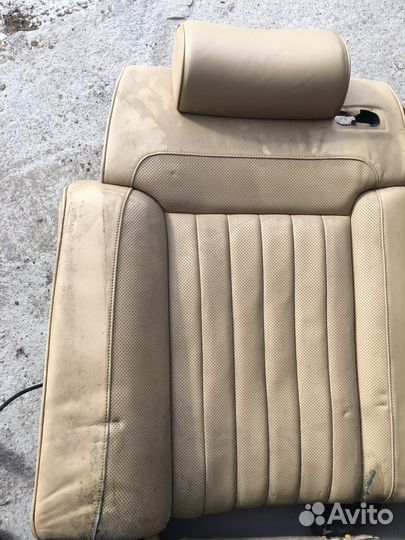 Задние сиденья Volkswagen Phaeton (1890)