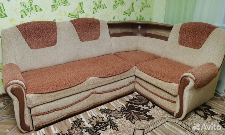 Угловой диван бу
