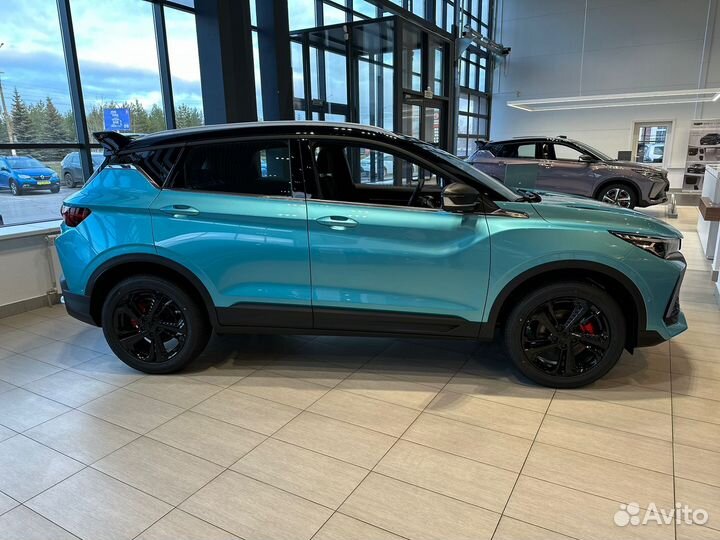 Geely Coolray 1.5 AMT, 2023