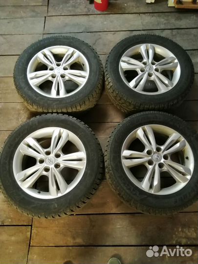 Bridgestone Ice Cruiser 7000S 225/60 R17