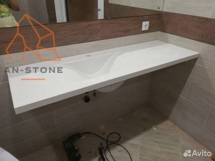 Умывальник из камня для ванной