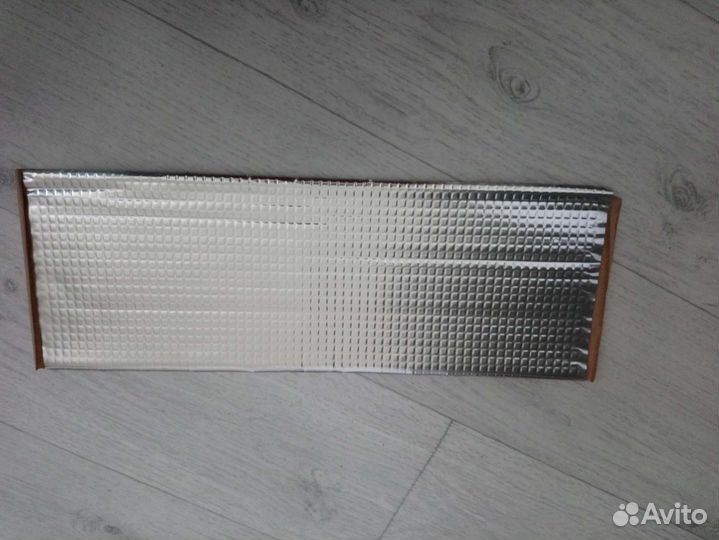 Виброизоляция самоклеющаяся 3мм, 50х17.5 см