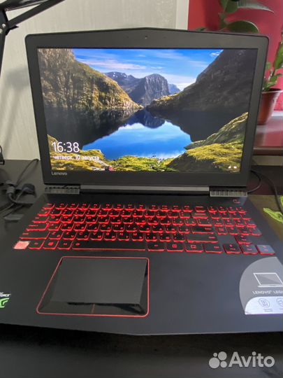 Игровой ноутбук Lenovo y520