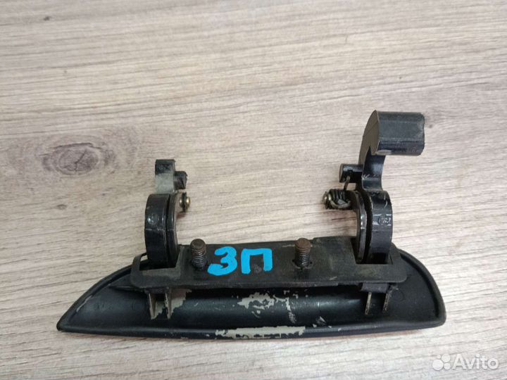 Ручка двери задняя правая kia Rio 1